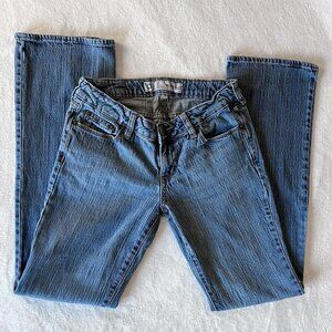 Women's B by Bullhead Pac Sun Jeans | Bootcut | Medium Wash | Size 7